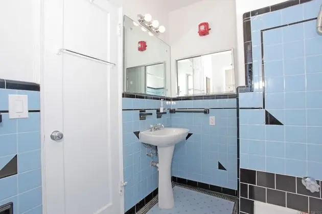 Ev, Birden Çok Yatak, Sigara İçilmez