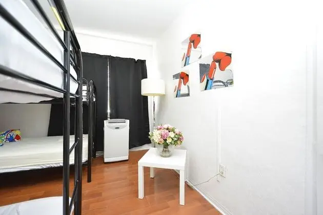 4 Beds, Mixed Dorm