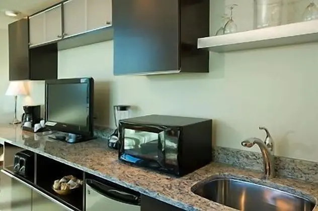 Studio Suite, 1 King Bed with Sofa Bed, City View