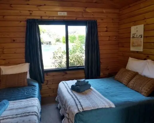 Standard Dağ Evi, 1 Çift Kişilik Yatak ve Çekyat, Sigara İçilmez
