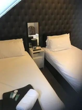İki Ayrı Yataklı Oda
