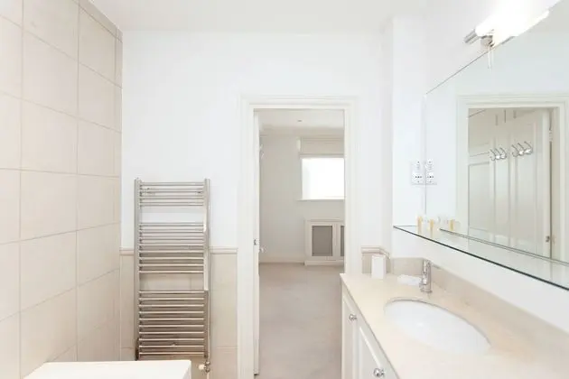 Apart Daire, 1 Çift Kişilik Yatak, Sigara İçilmez