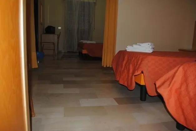 Üç Kişilik Oda, Dağ Manzaralı