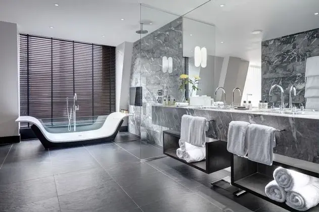 Süit (Suite 610)
