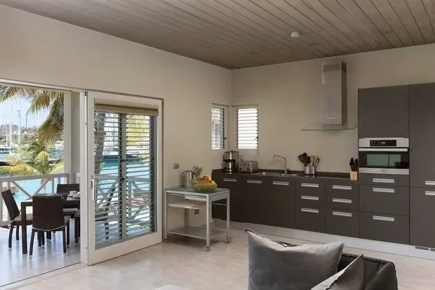 Deluxe Süit, 1 Yatak Odası, Balkon, Marina Manzaralı