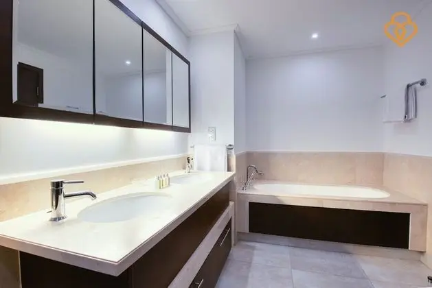 Apart Daire, 4 Yatak Odası, Şehir Manzaralı (Unit 2802)