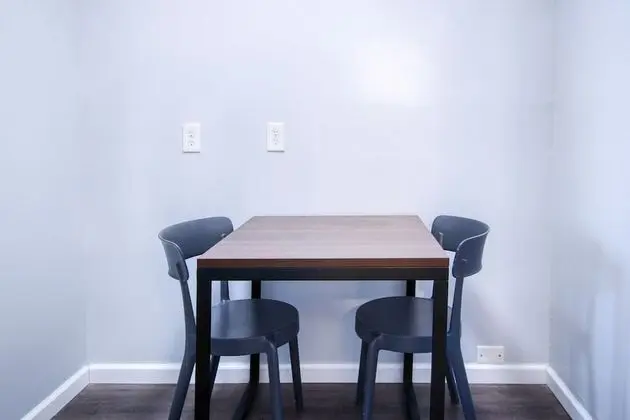 Basic Tek Büyük Yataklı Oda