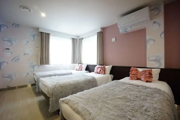 Deluxe Üç Kişilik Oda