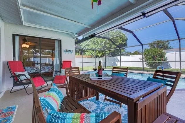Ev (South Venice Pool Home with Fence, Do)