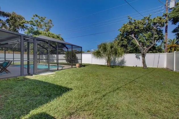 Ev (South Venice Pool Home with Fence, Do)