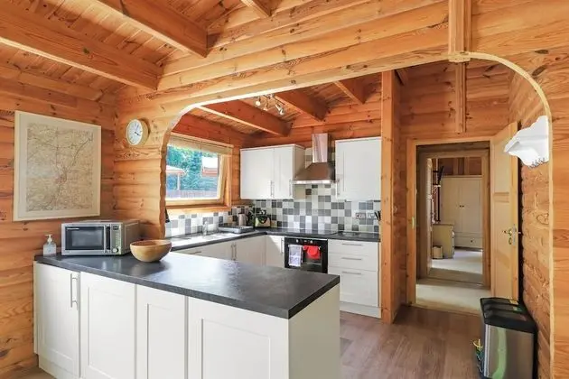 2 Bedroom Lodge with Hot TUB