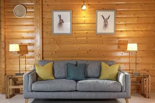 2 Bedroom Lodge with Hot TUB