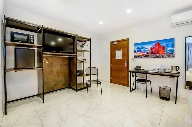 Superior Tek Büyük Yataklı Oda