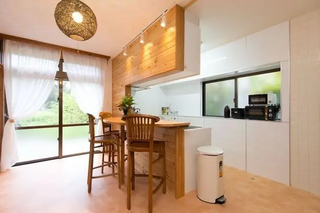 Ev (Apartment house)