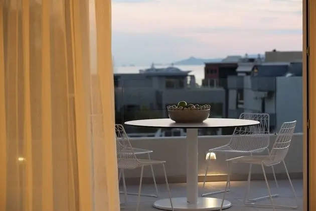 Çatı Katı Süiti (Penthouse)