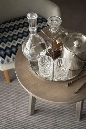 Tek Büyük Yataklı Oda, Balkon