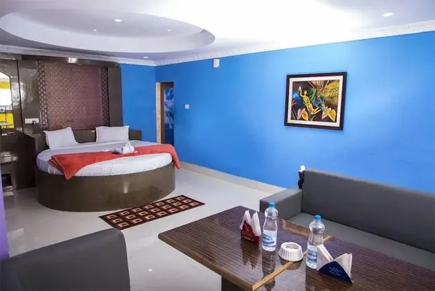 Süit, Sigara İçilmez, Şehir Manzaralı