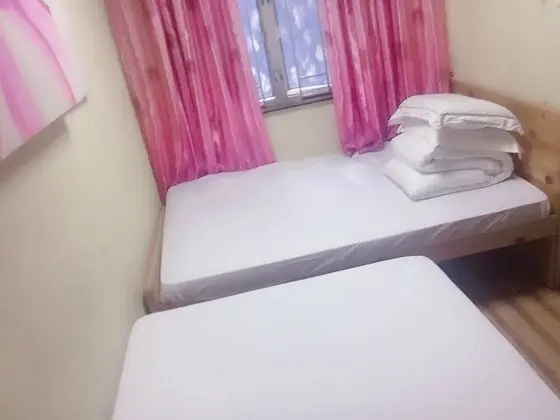 Family Tek Büyük Yataklı Oda