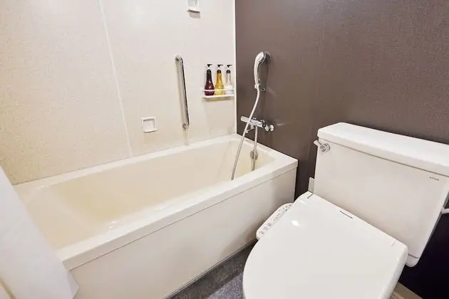 Basic Tek Kişilik Oda, Sigara İçilebilir