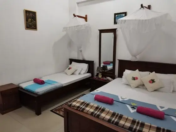 Family Üç Kişilik Oda, Banyolu/Duşlu
