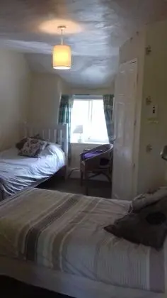 Tek Kişilik Oda, Ortak Banyo