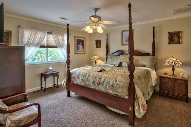 Standard Oda, 1 En Büyük (King) Boy Yatak