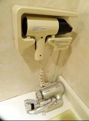 Tek Kişilik Oda, Sigara İçilmez