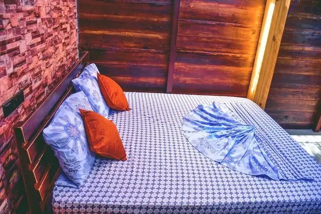 Luxury Tek Büyük Yataklı Oda