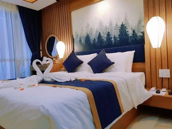 Deluxe Tek Büyük Yataklı Oda
