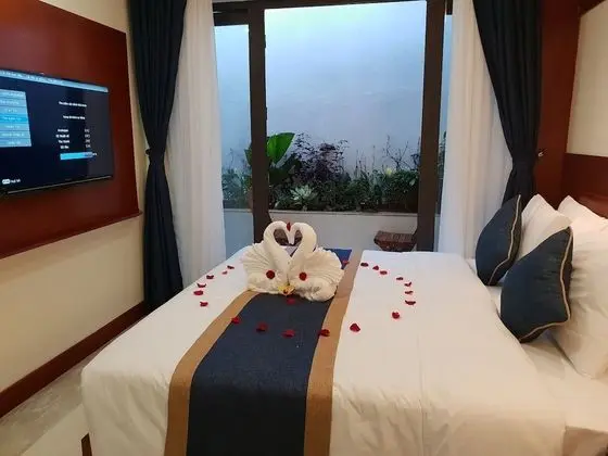 Deluxe Tek Büyük Yataklı Oda, Balkon