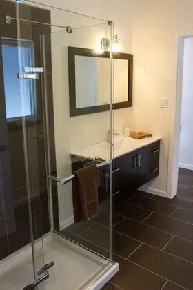 Deluxe Villa, 1 En Büyük (King) Boy Yatak, Sigara İçilmez, Göl Manzaralı