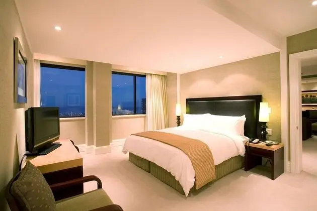Çatı Katı Süiti (Penthouse)