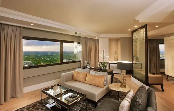 Sandton Sun Apartment Twin Room