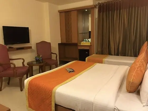 Büyük Yataklı Tek Kişilik Oda