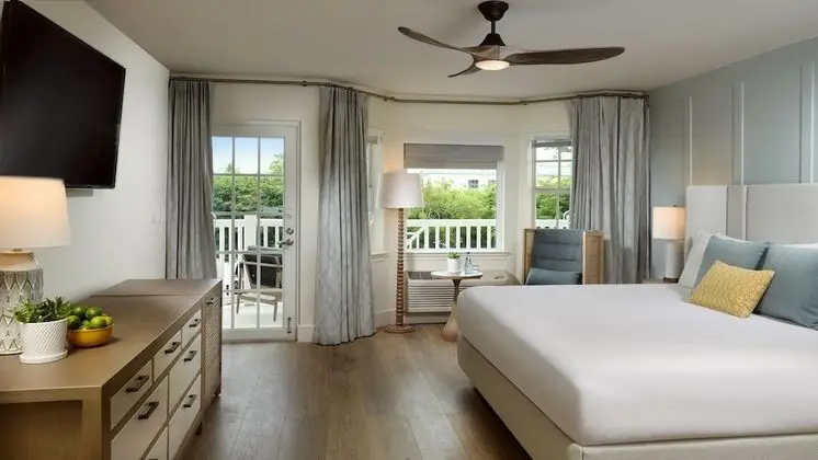 Deluxe King Balcony