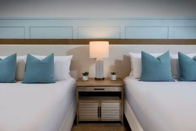 Deluxe King Balcony