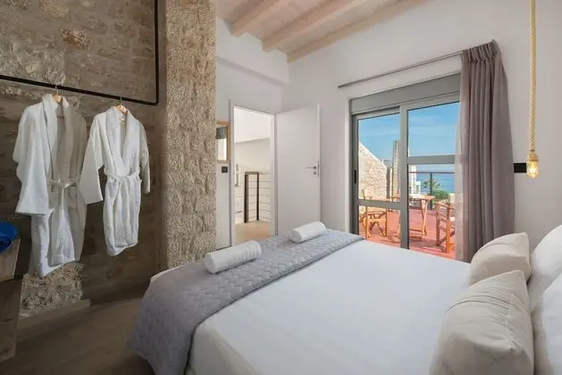Superior Villa, 5 Yatak Odası, Kişiye Özel Havuzlu, Deniz Manzaralı