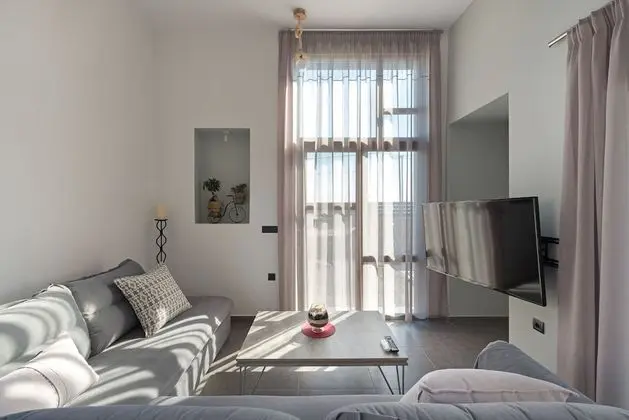 Superior Villa, 5 Yatak Odası, Kişiye Özel Havuzlu, Deniz Manzaralı