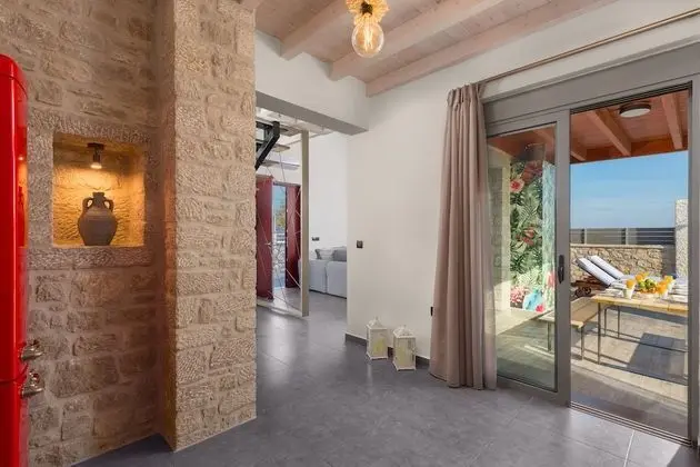 Superior Villa, 5 Yatak Odası, Kişiye Özel Havuzlu, Deniz Manzaralı