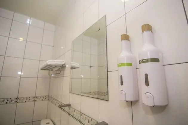 Comfort Tek Büyük Yataklı Oda