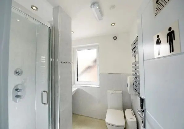 Family Oda, Ortak Banyo