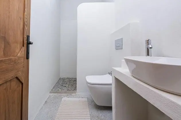 Villa, Deniz ve Dağ Manzaralı