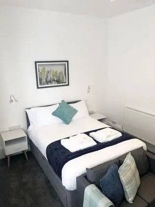 Deluxe Apart Daire, Banyolu/Duşlu