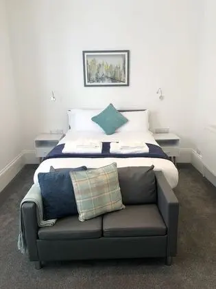 Deluxe Apart Daire, Banyolu/Duşlu