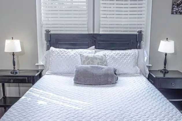 Ev (3 Bedrooms)