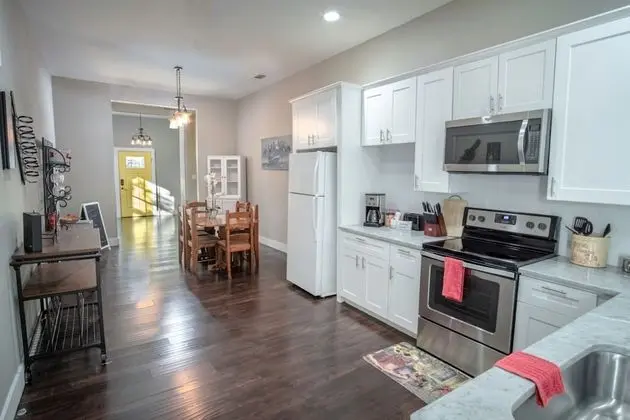 Ev (3 Bedrooms)