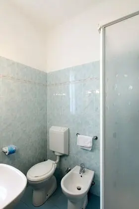 Standard Büyük Yataklı Tek Kişilik Oda