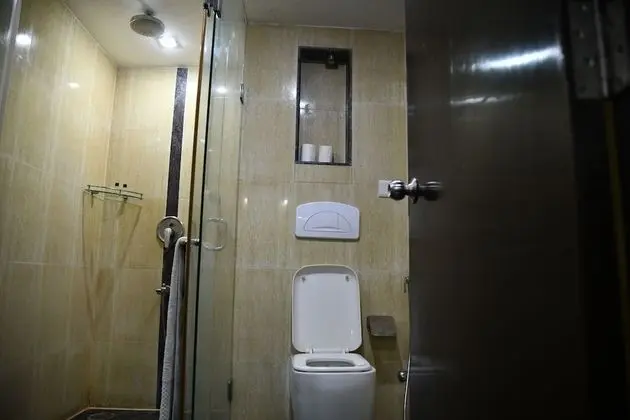 Deluxe Tek Büyük veya İki Ayrı Yataklı Oda, 1 Çift Kişilik Yatak, Sigara İçilmez, Şehir Manzaralı