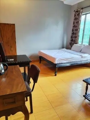 Tek Büyük Yataklı Oda, Balkon, Nehir Manzaralı