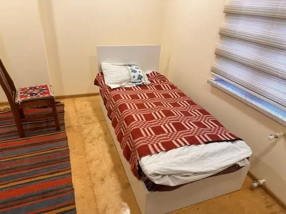 Basic Tek Büyük Yataklı Oda